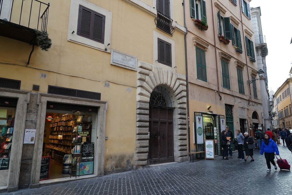 Фото Navona Rooms with Hot Tub