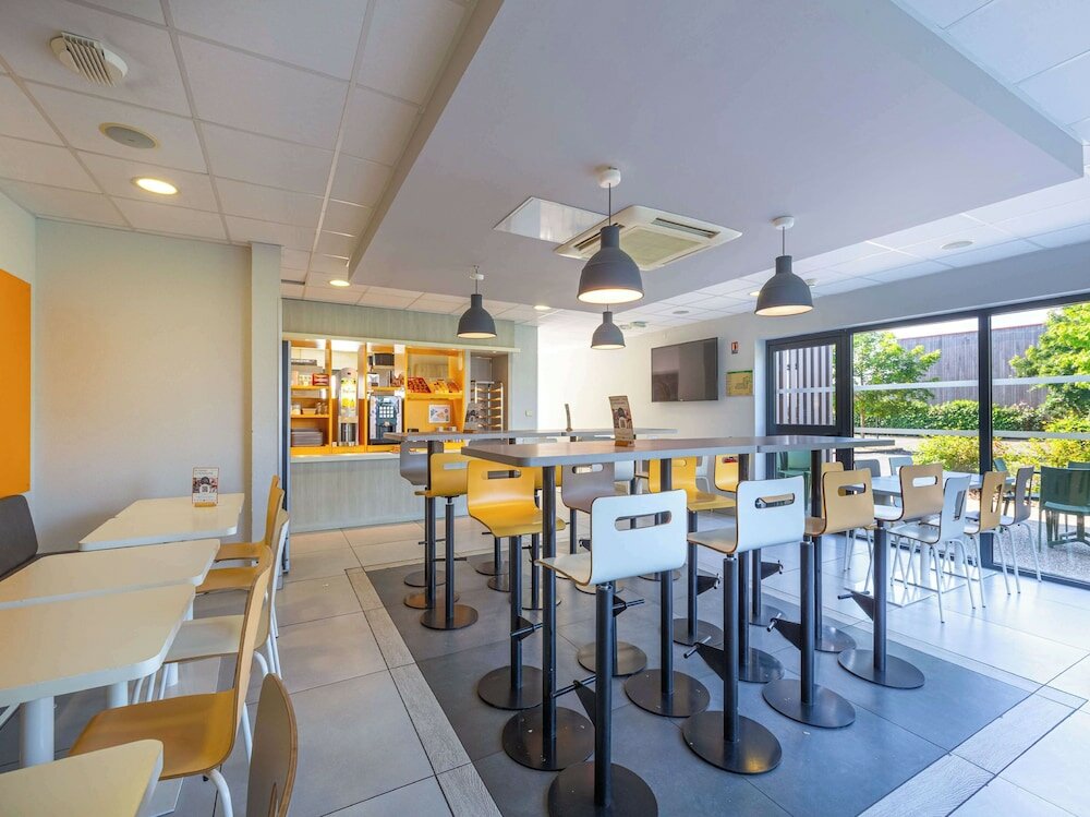 Фото Hôtel Première Classe Chartres Barjouville