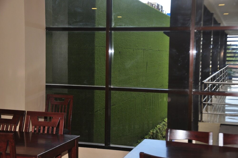 Фото Columbus Plaza Hotel