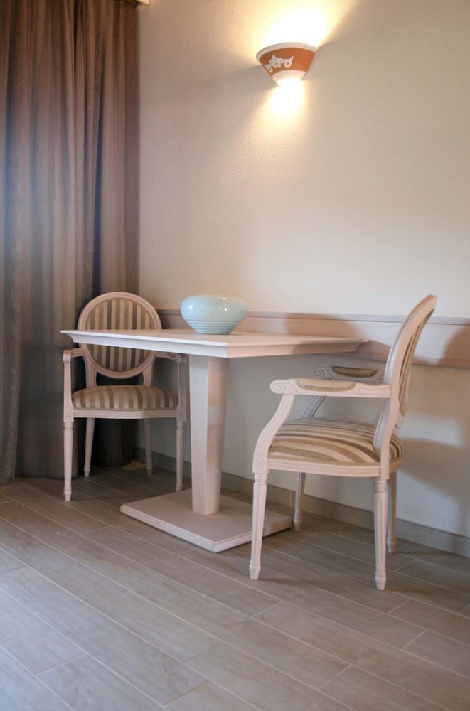 Фото Hotel Marana