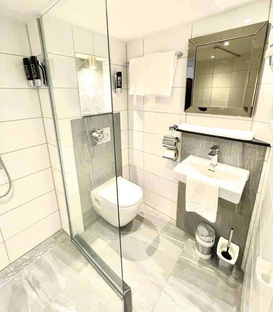 Фото 78380169147