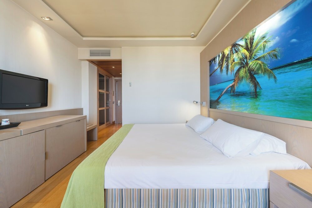 Фото Hotel Nelva