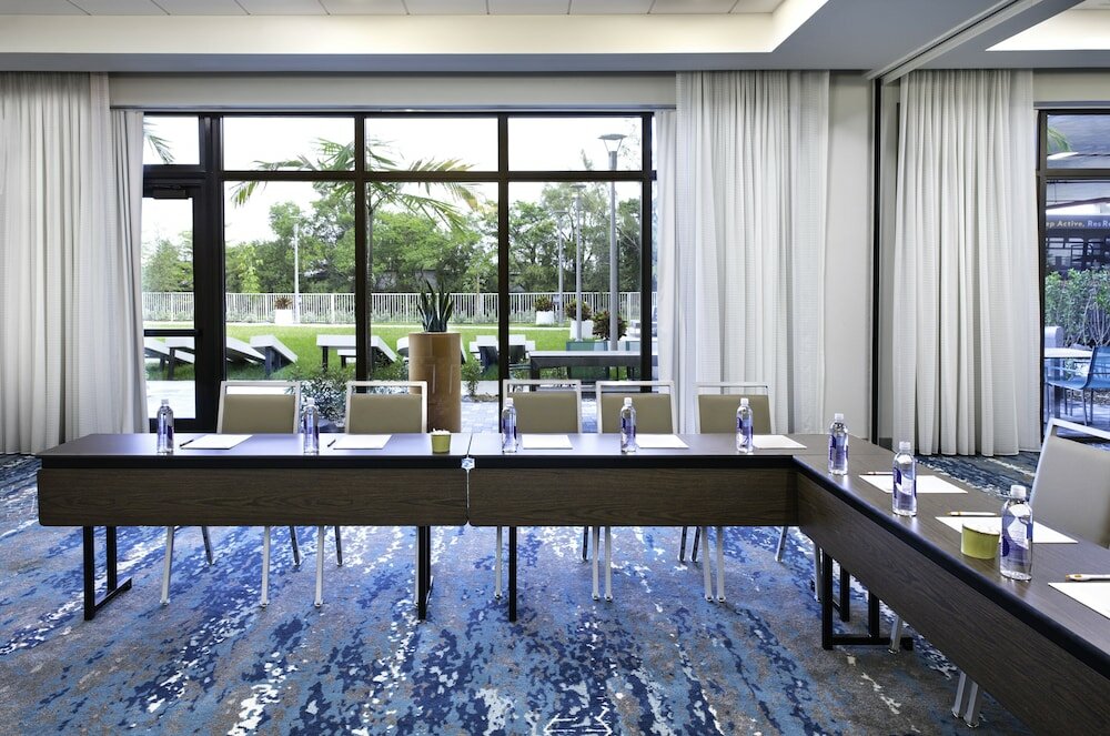 Фото Even Hotel Miami - Airport, an Ihg Hotel
