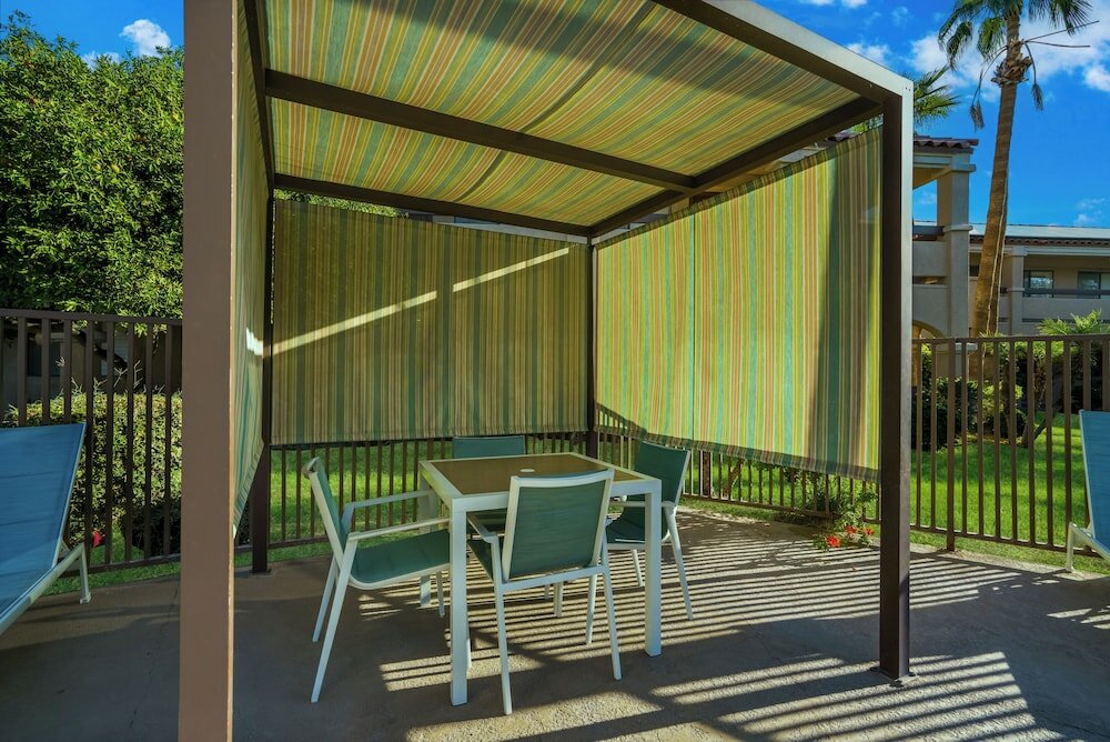 Фото La Fuente Inn & Suites