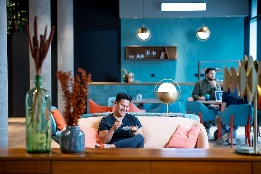 Фото Koncept Hotel International