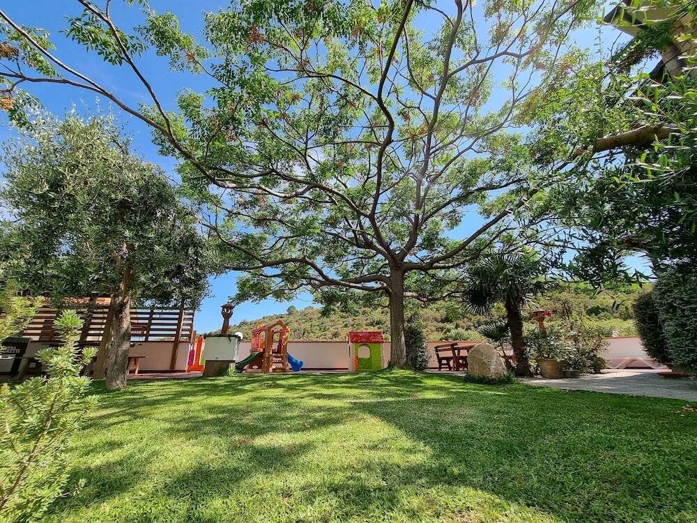 Фото Hotel Montemerlo