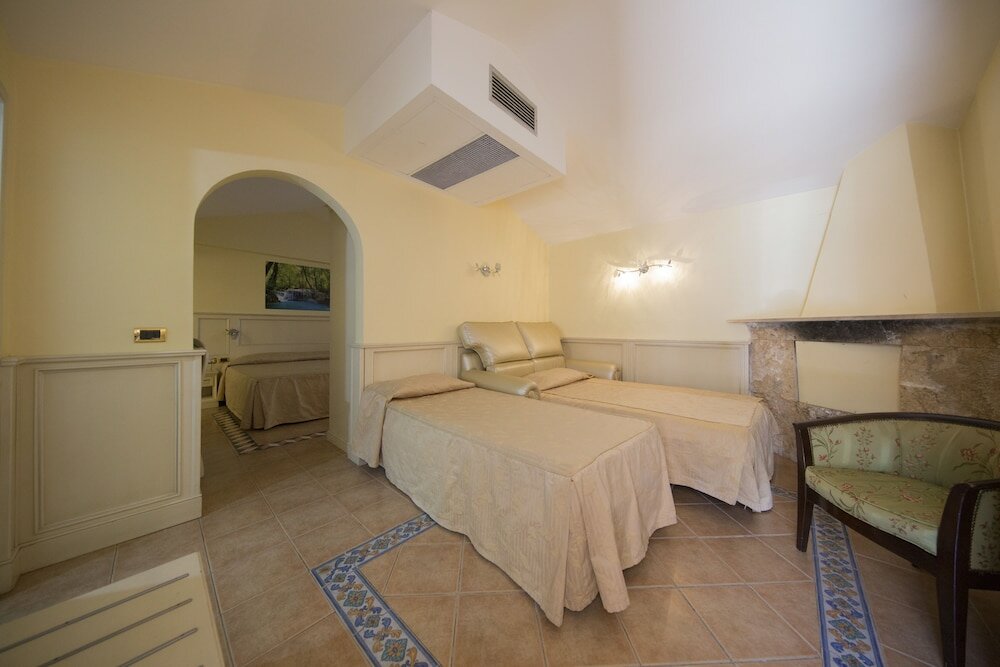 Фото Mancini Park Hotel