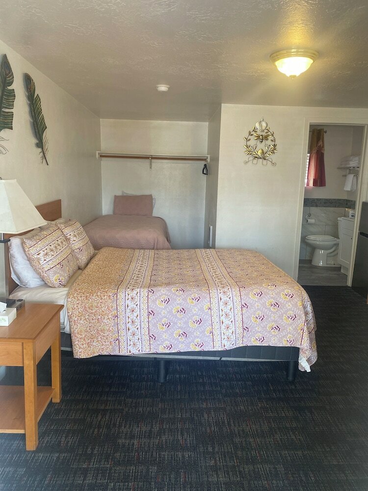 Фото Holiday Motel