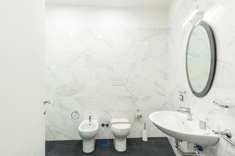 Фото Hotel Bella Napoli Suites