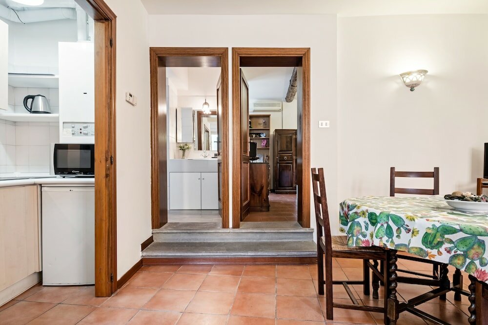 Фото Pratello centrale e funzionale Apartment