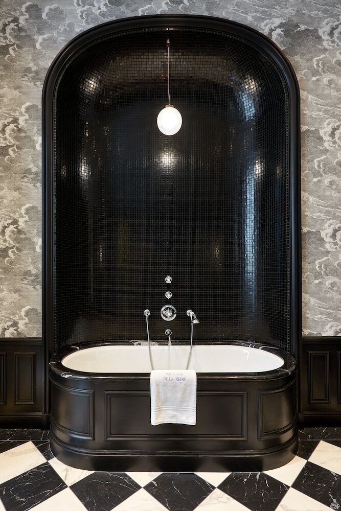 Фото Pavillon de La Reine