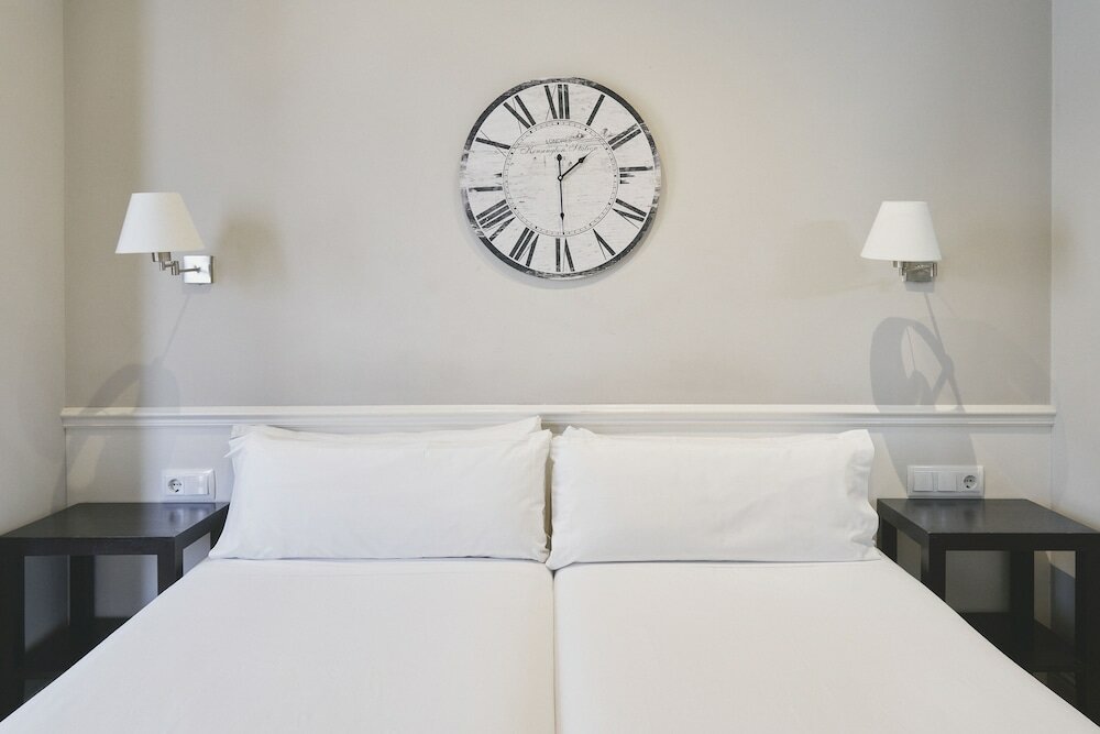 Фото Meson Castilla Atiram