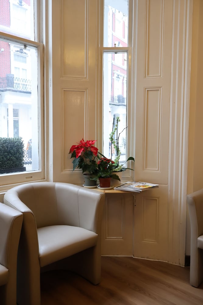 Фото Dreamtel London Kensington