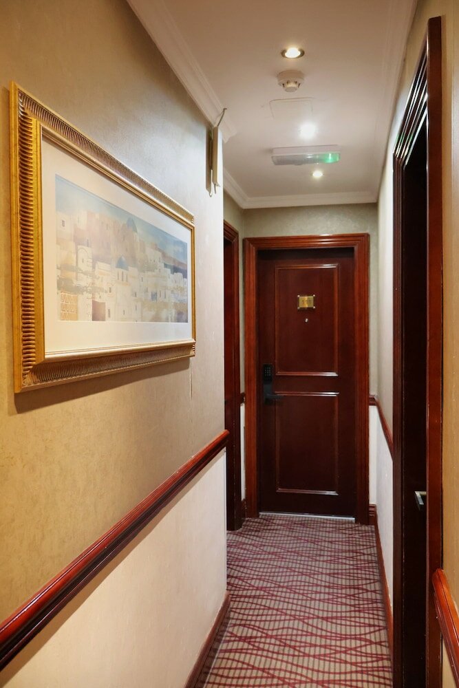 Фото Dreamtel London Kensington