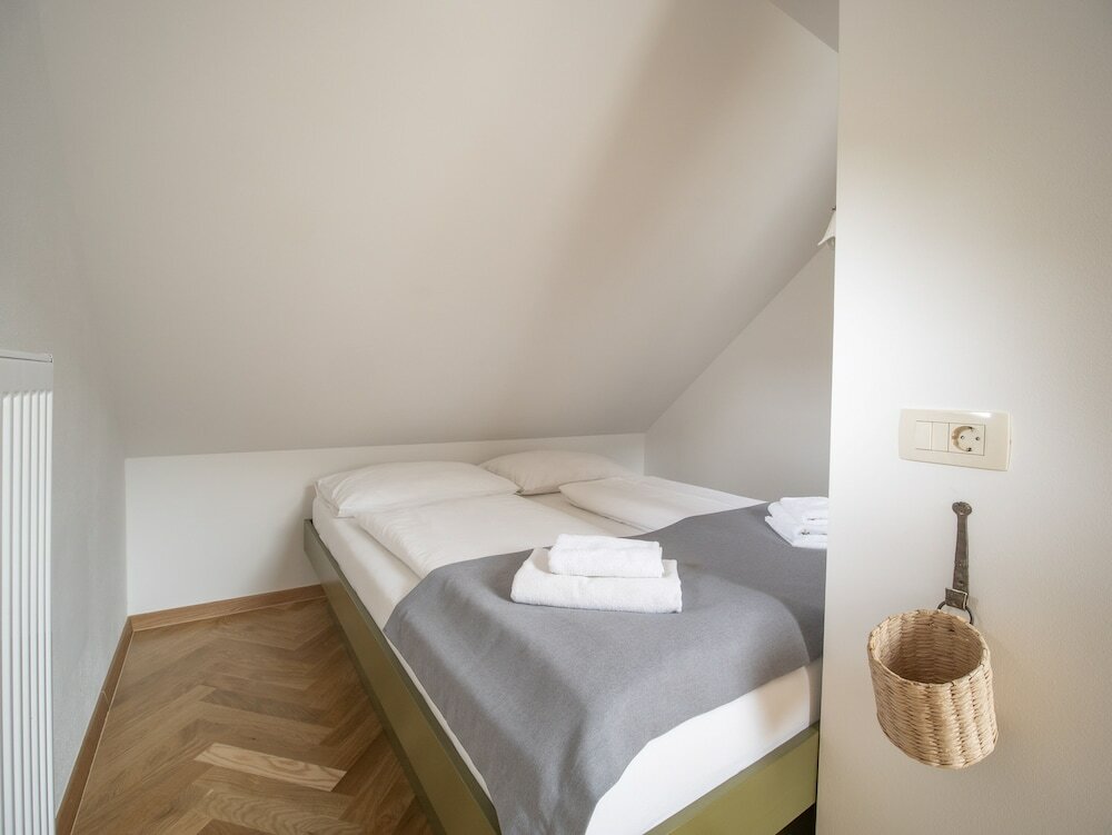 Фото Apartment House Berghi