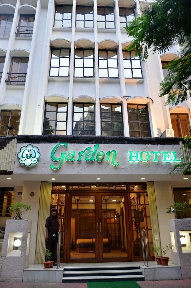 Фото Garden Hotel