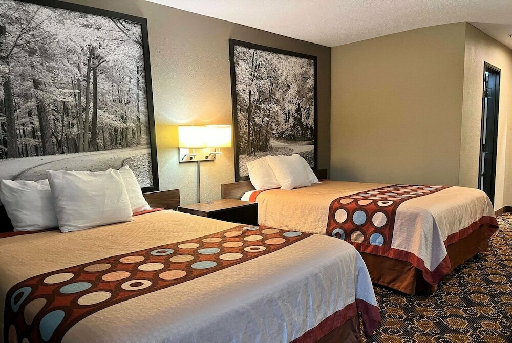 Hotel Super 8 Evansville North, State of Indiana, photo