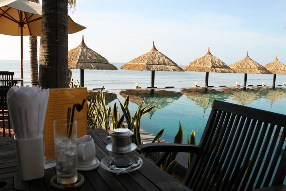 Фото Lotus Village Resort Mui Ne