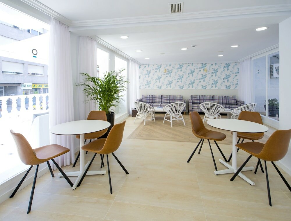 Фото Hotel Playasol Lei Ibiza - Adults Only