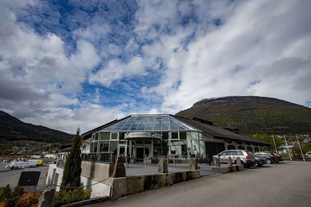 Фото Stryn Hotel