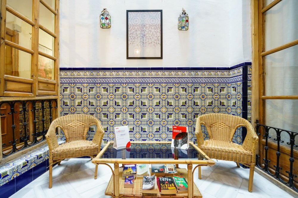 Фото Oyo Hostal Austria