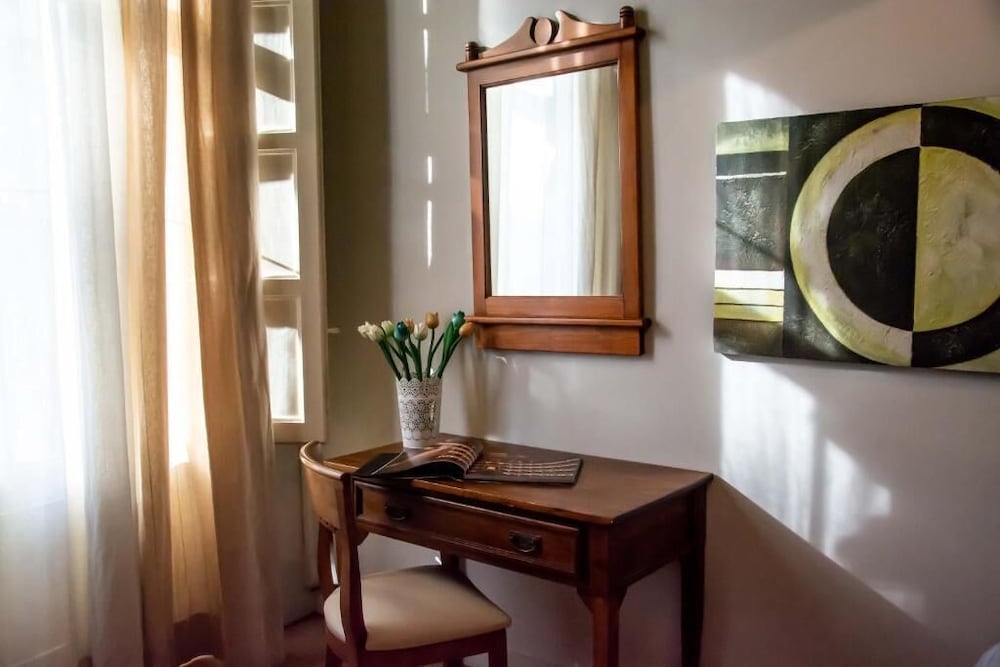 Фото La Collegiata Guest House