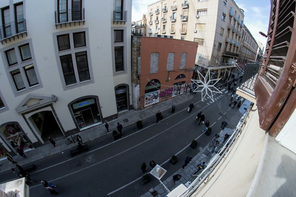 Фото Balate Maqueda B&b