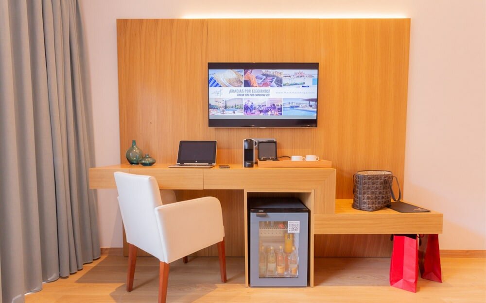 Фото Hotel Saratoga