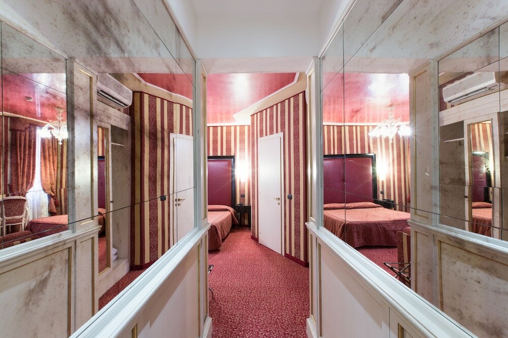 Фото Hotel Alcyone