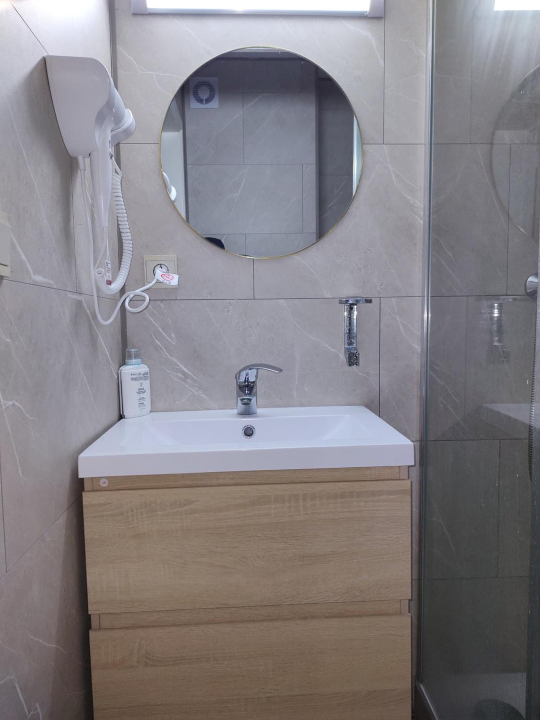 Фото Hotel Evergreen