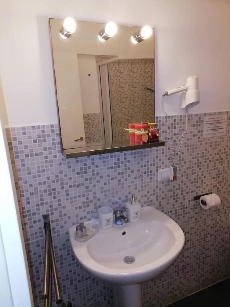 Фото Julius Caesar Home