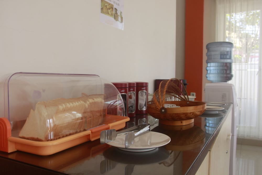 Фото The Kanjeng Hotel Kuta