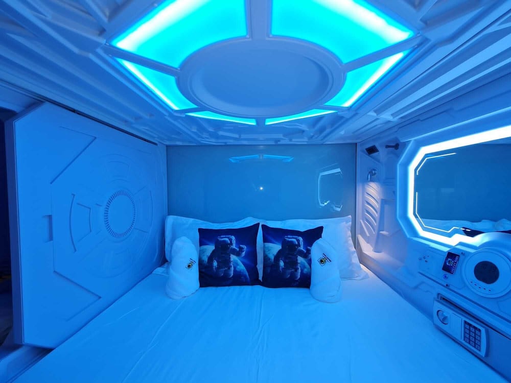 Фото Galaxy Pods Capsule Hotel Boat Quay