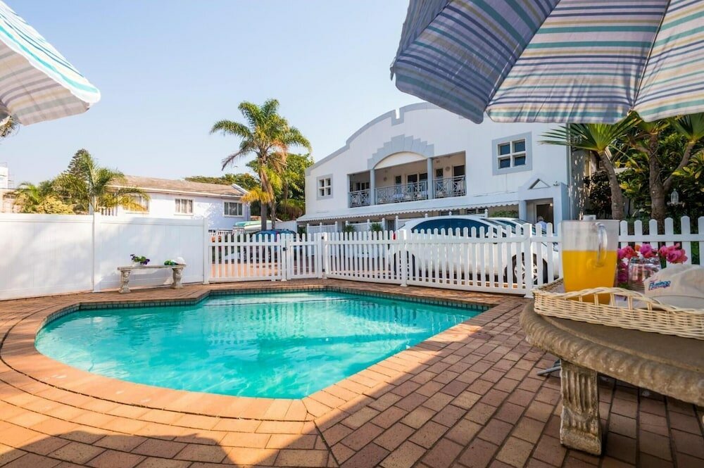 Фото Flamingo Lodge