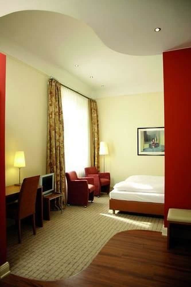 Фото отеля 4