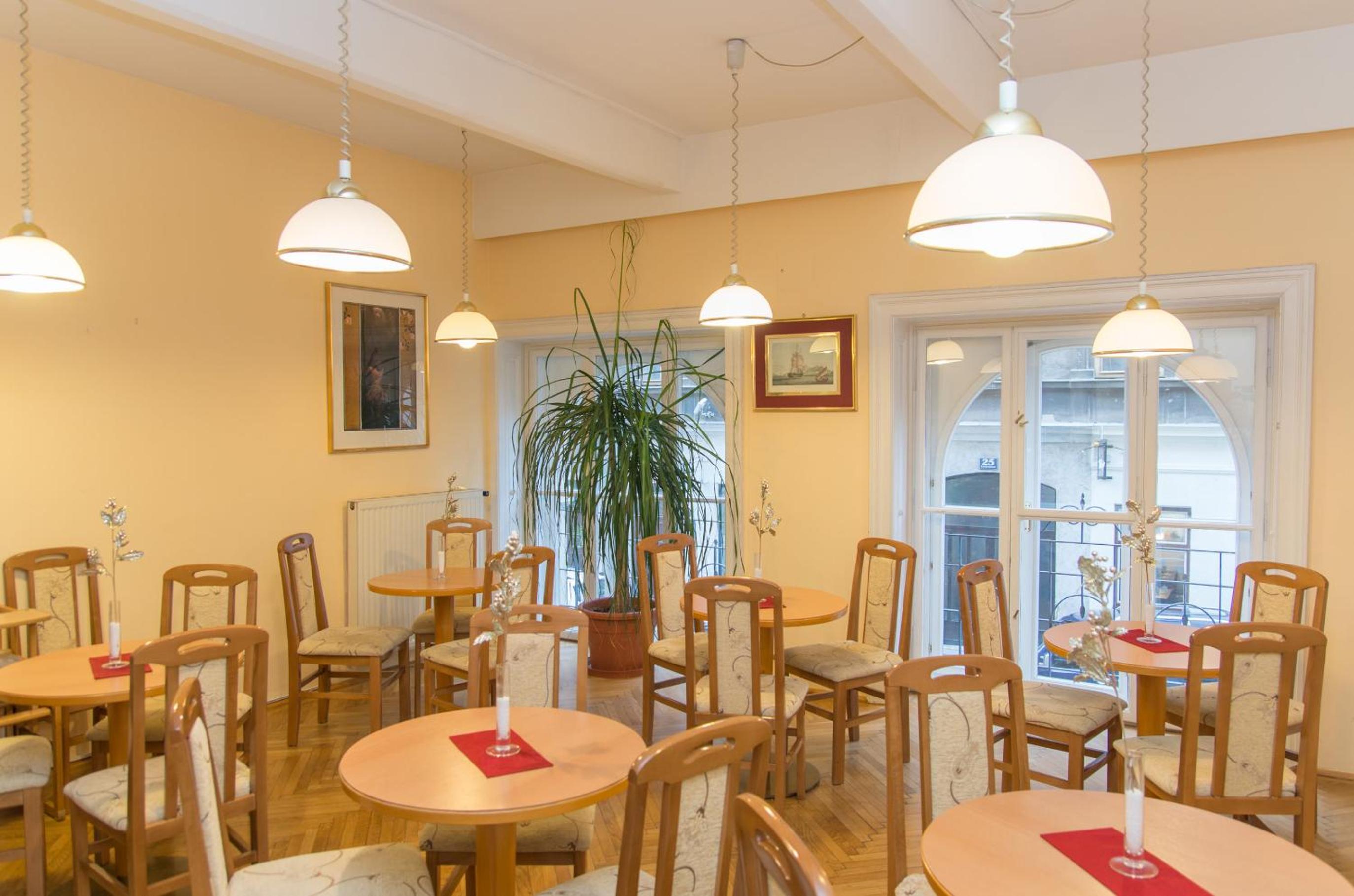 Фото Pension Lehrerhaus