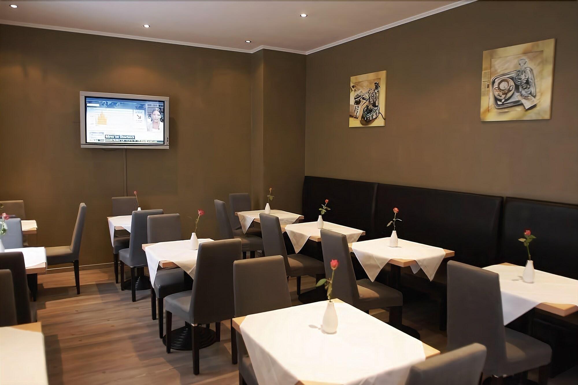 Фото Hotel Columbus