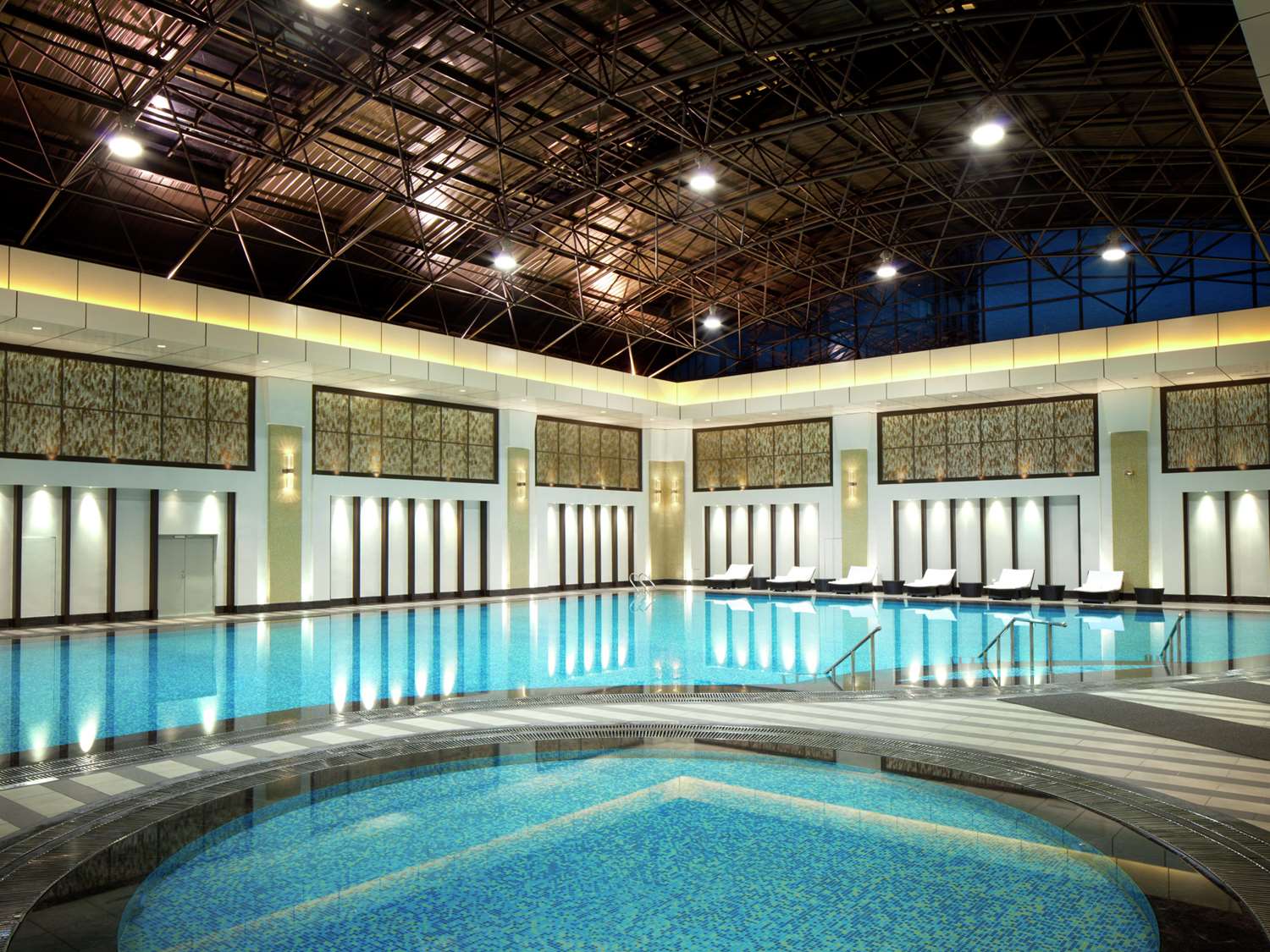 Фото DoubleTree by Hilton Hotel Shenyang