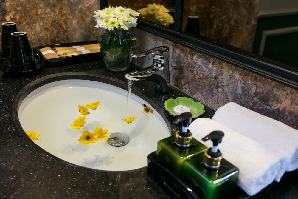 Фото Golden Holiday Hotel & SPA