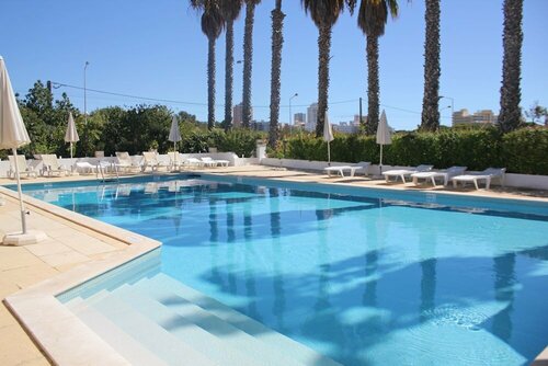 Внешний вид отеля Hotel Alcaide в Портимане, фото 1