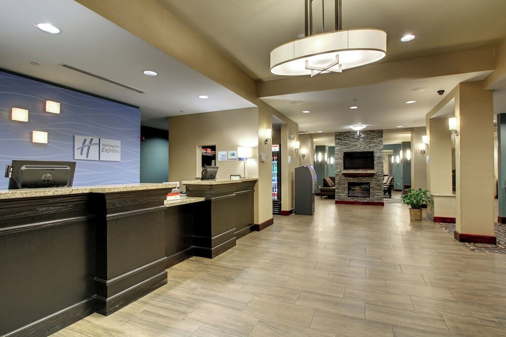 Фото Holiday Inn Express Hotel & Suites Natchez South, an Ihg Hotel