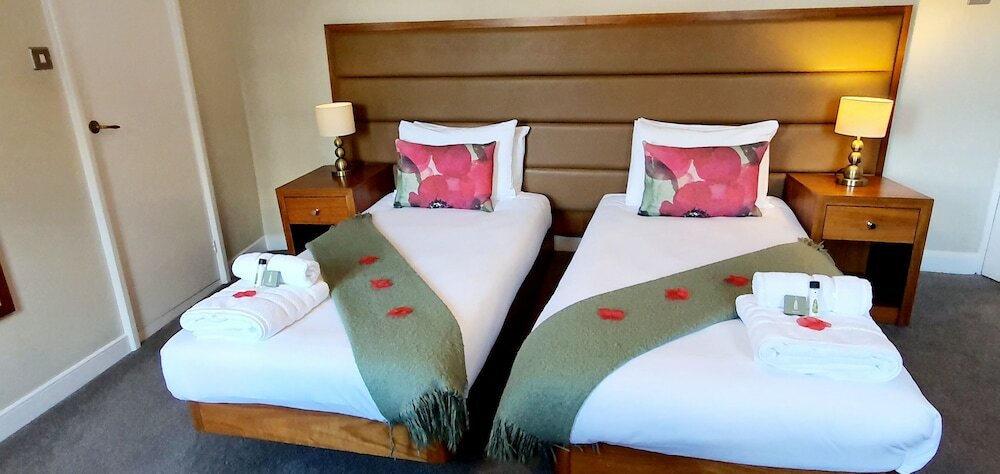 Фото Cathedral Gate Hotel