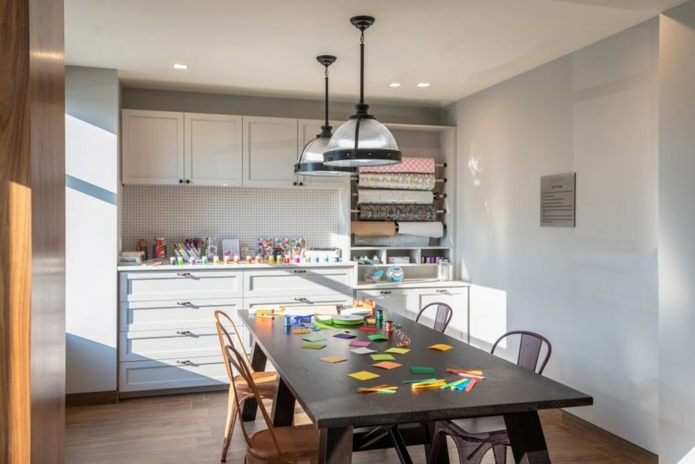 Фото Global Luxury Suites East Boston