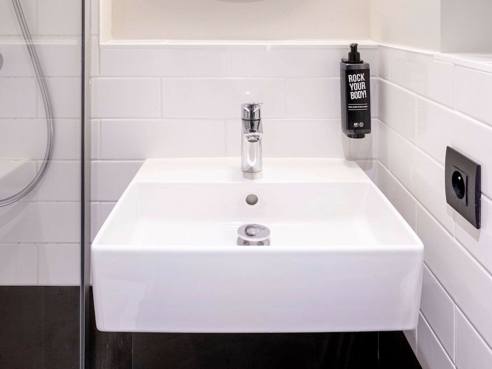 Фото Ibis La Rochelle Vieux Port