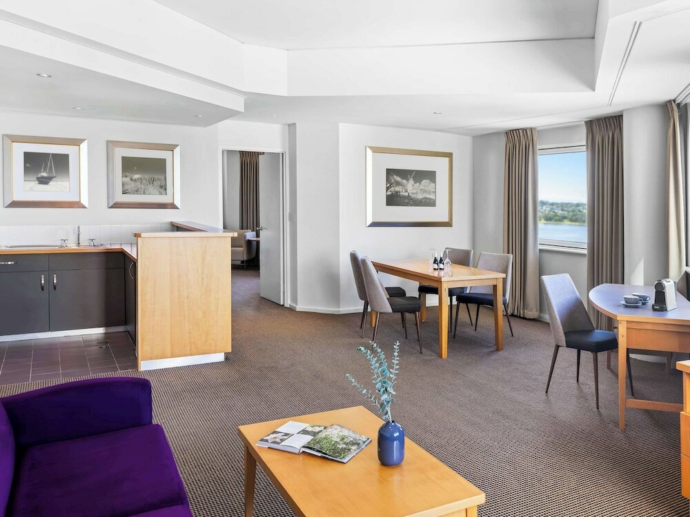 Фото Novotel Perth Langley