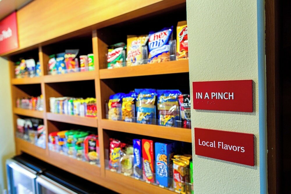 Фото TownePlace Suites by Marriott Lancaster