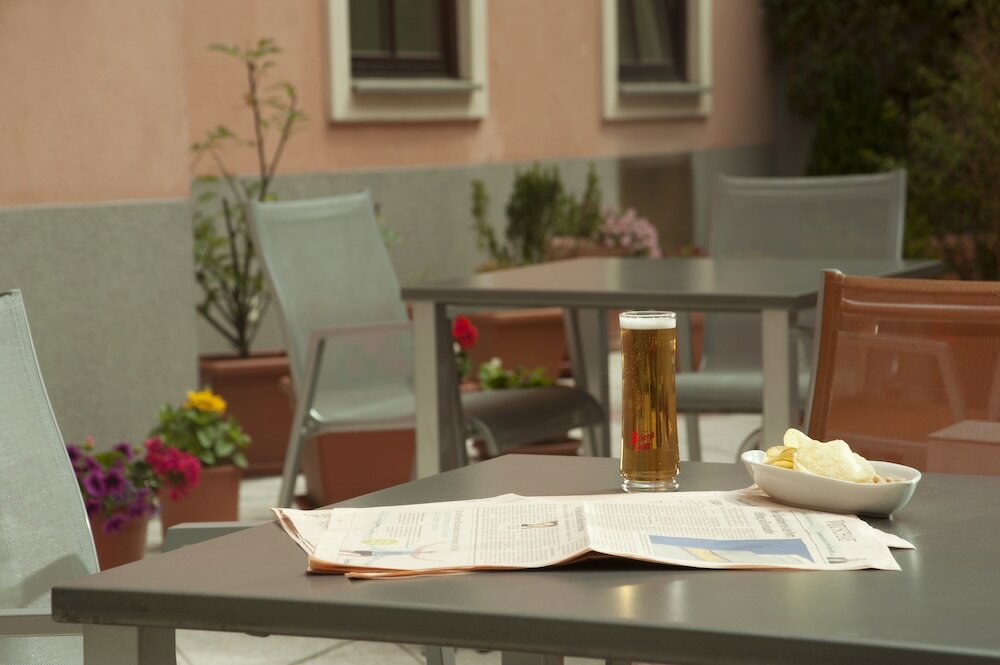 Фото Lucia Hotel