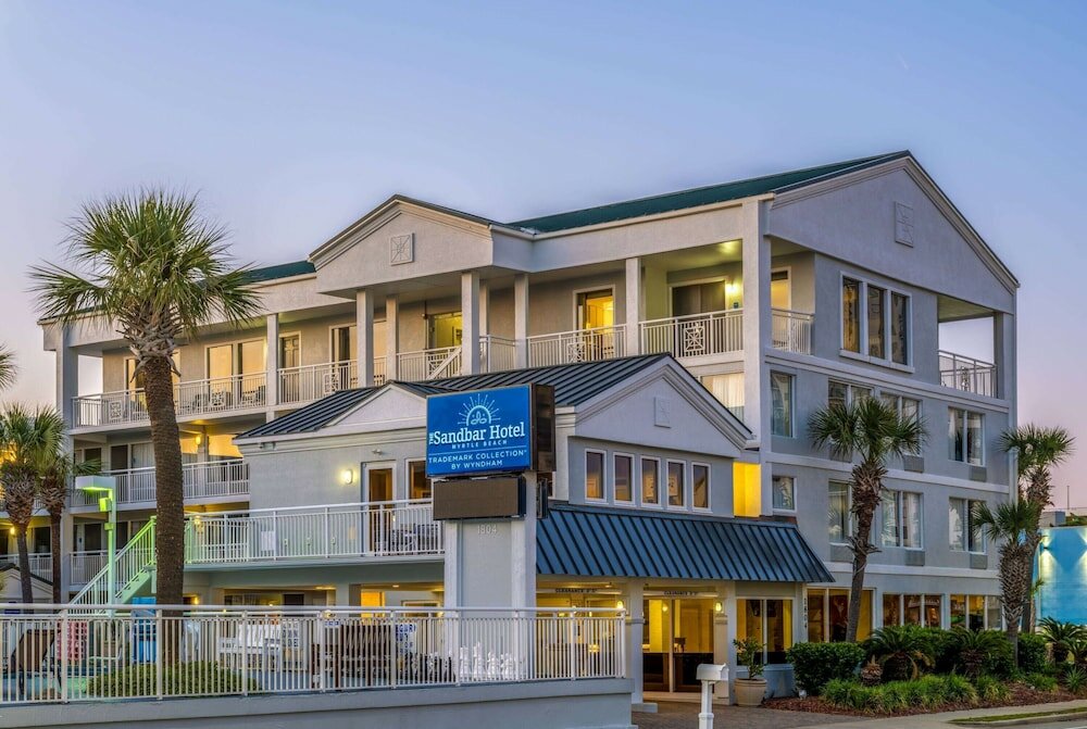 Фото отеля 1