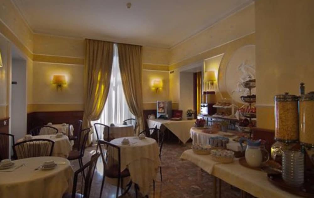 Фото Hotel Miami