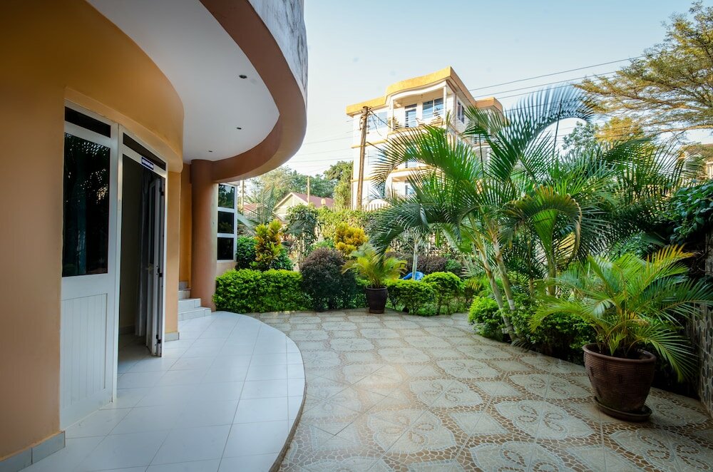 Фото Hotel Top Five